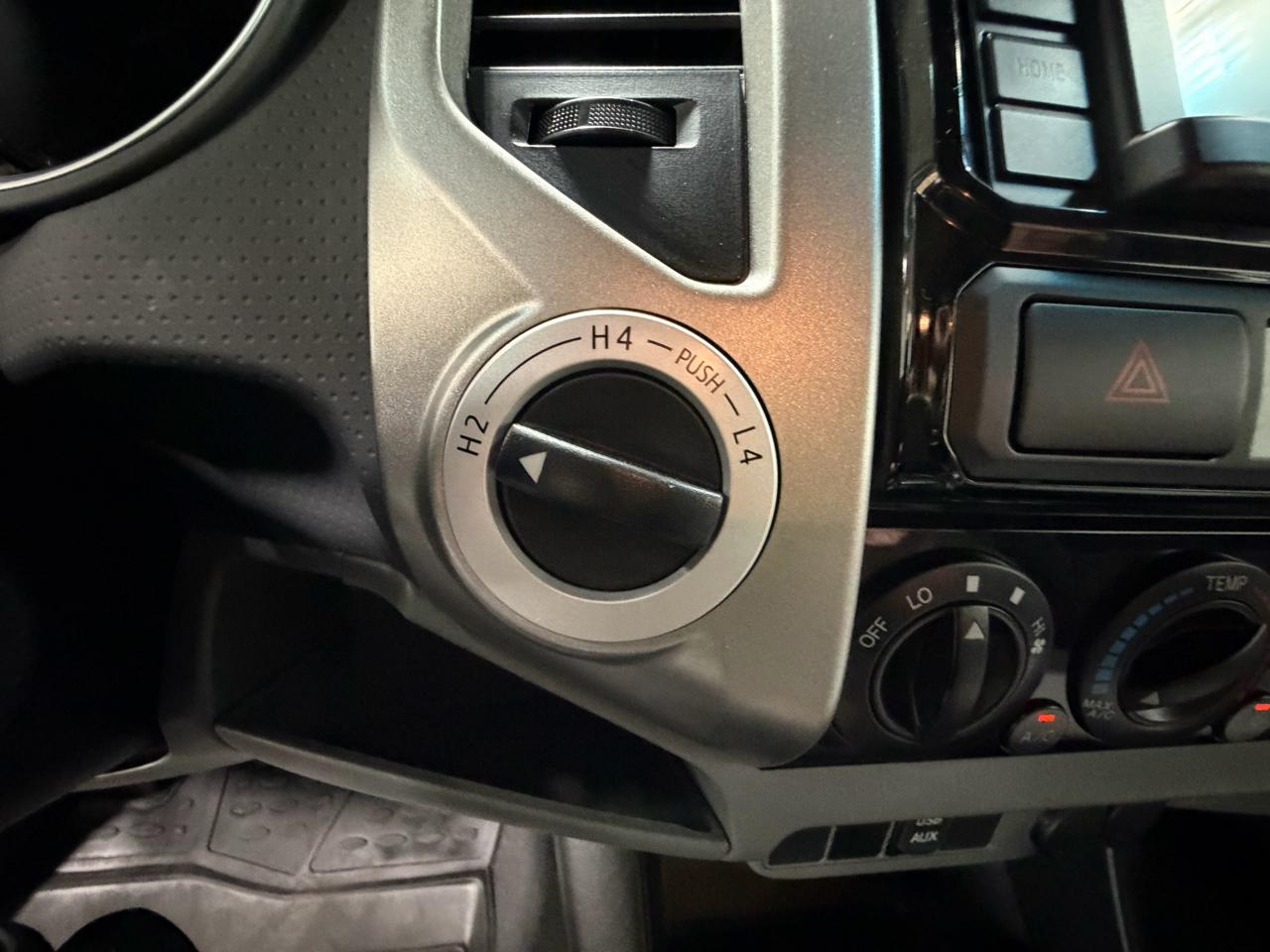 Toyota Tacoma SR5 Double Cab 4WD V6 2015