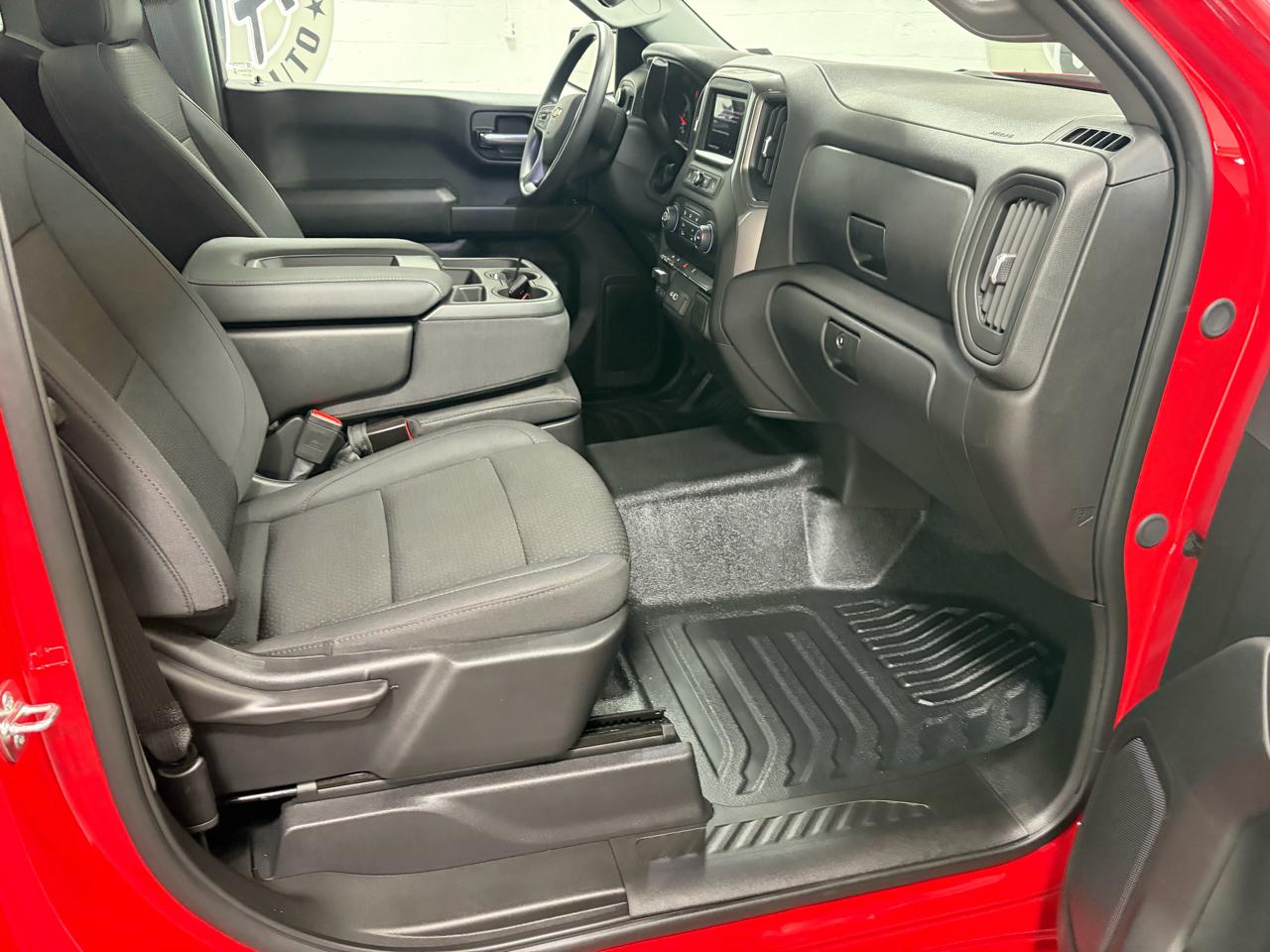 Chevrolet Silverado 1500 Base Reg Cab 4WD 2026