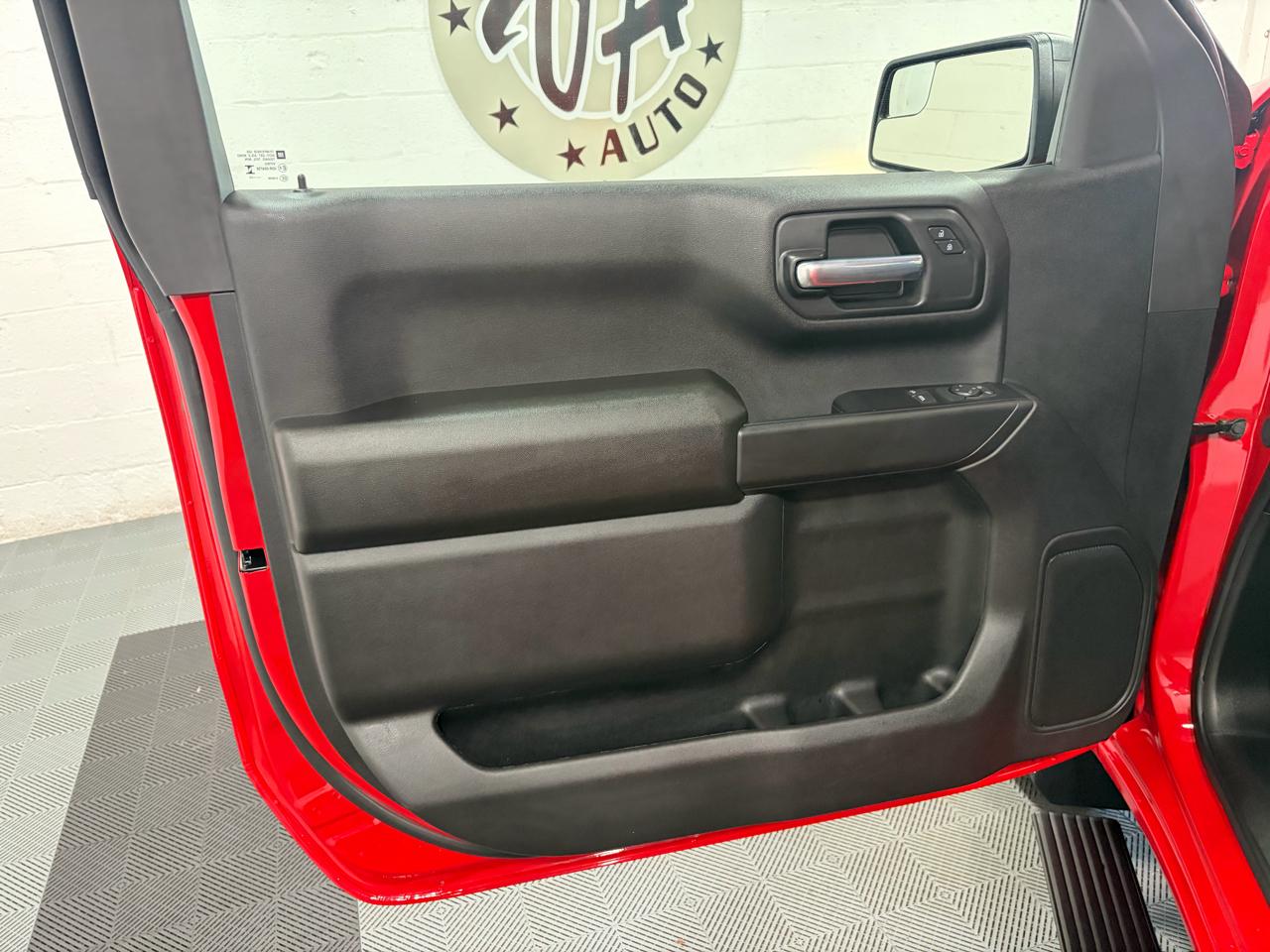 Chevrolet Silverado 1500 Base Reg Cab 4WD 2026