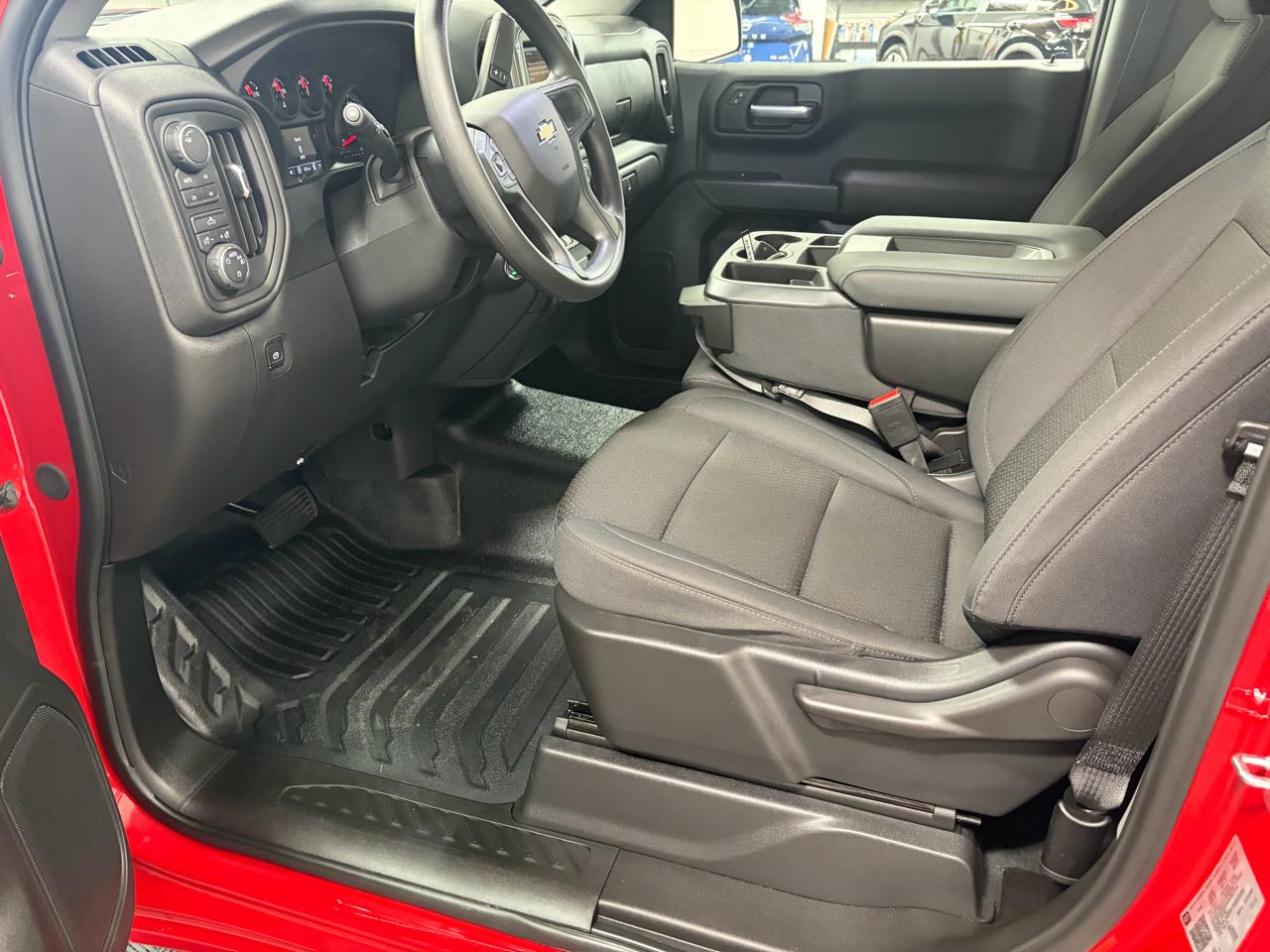 Chevrolet Silverado 1500 Base Reg Cab 4WD 2026