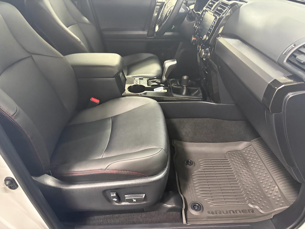 Toyota 4Runner TRD Off-road Premium 4WD 2024