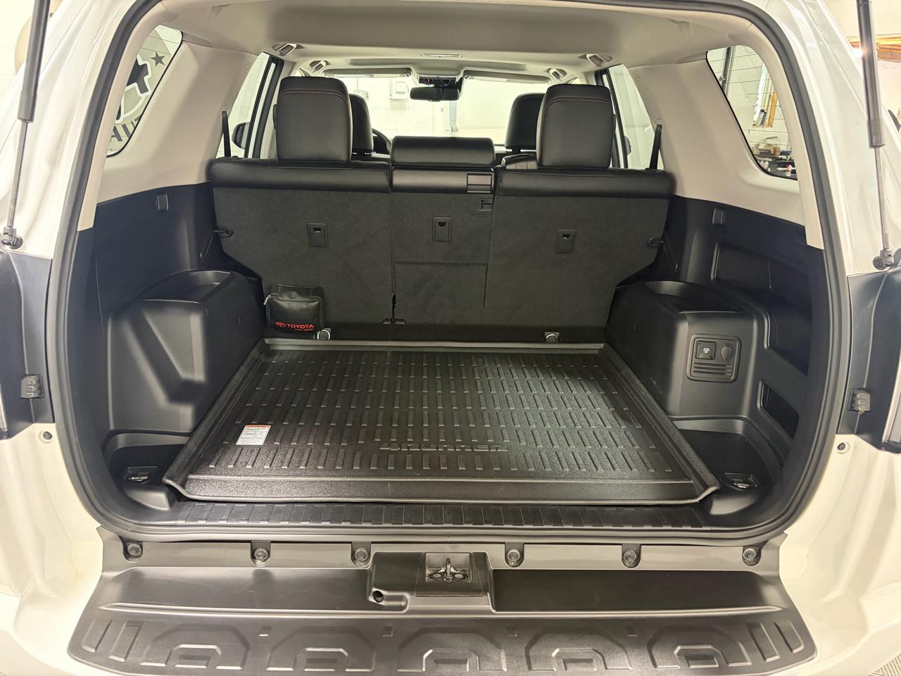 Toyota 4Runner TRD Off-road Premium 4WD 2024