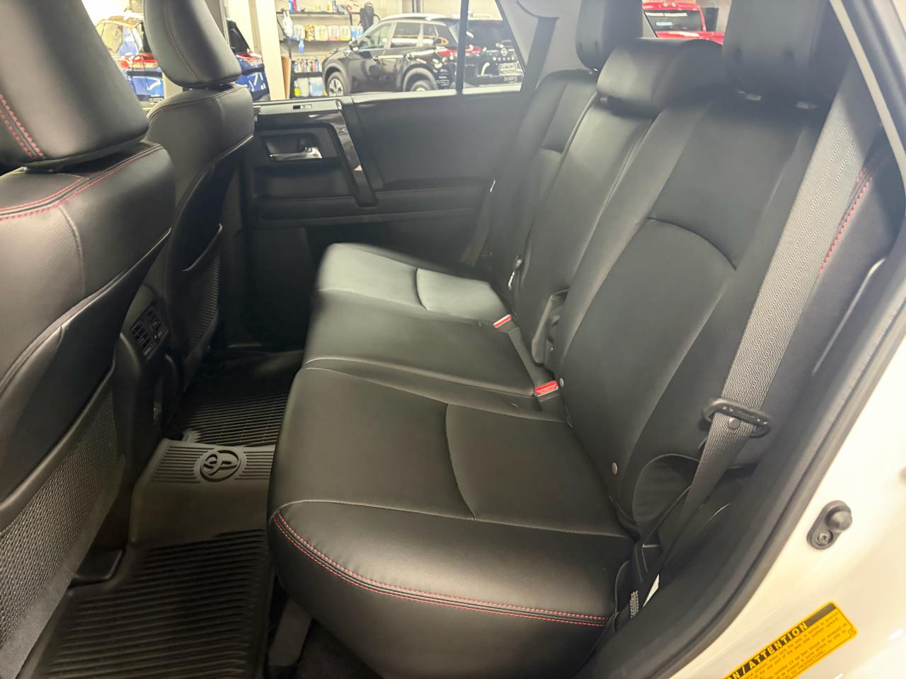Toyota 4Runner TRD Off-road Premium 4WD 2024