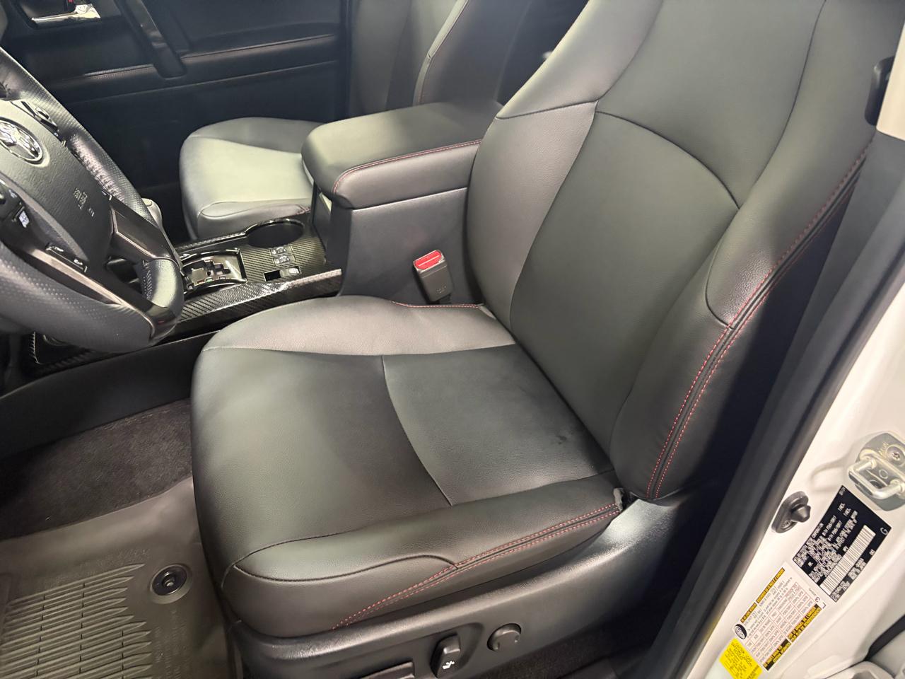 Toyota 4Runner TRD Off-road Premium 4WD 2024