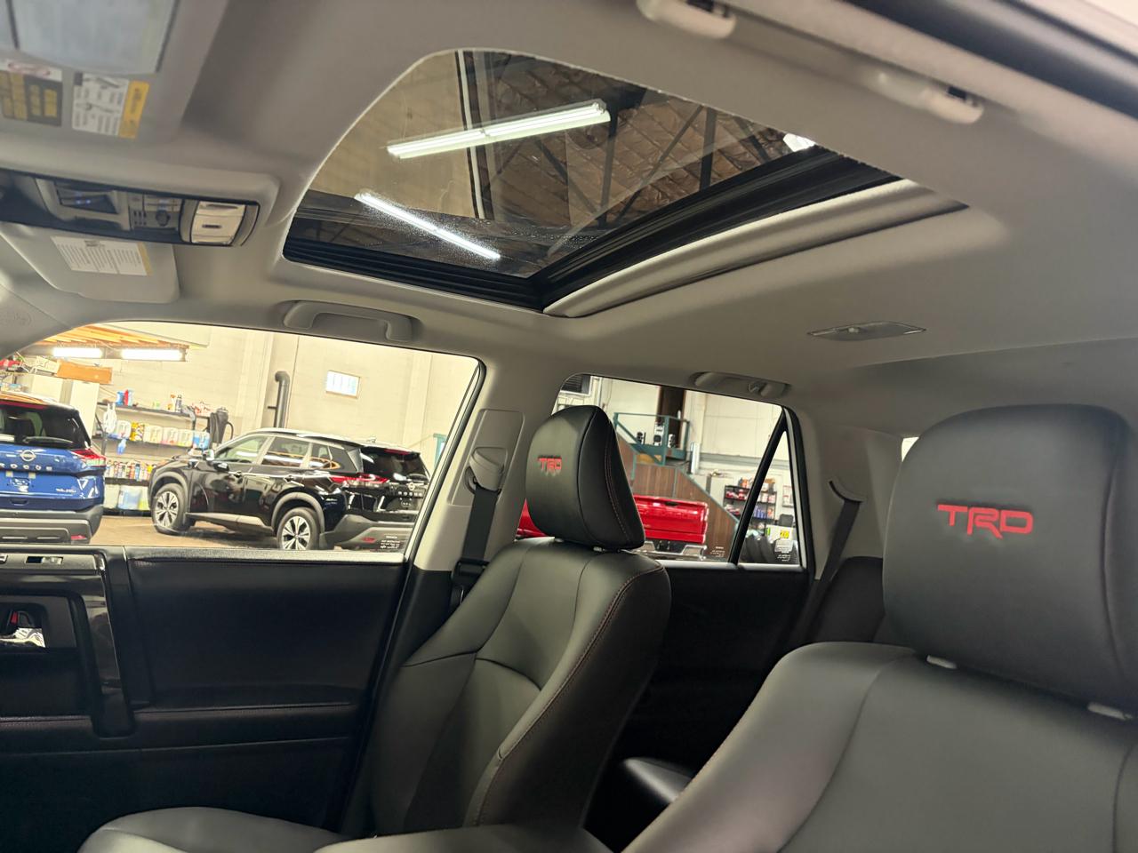Toyota 4Runner TRD Off-road Premium 4WD 2024