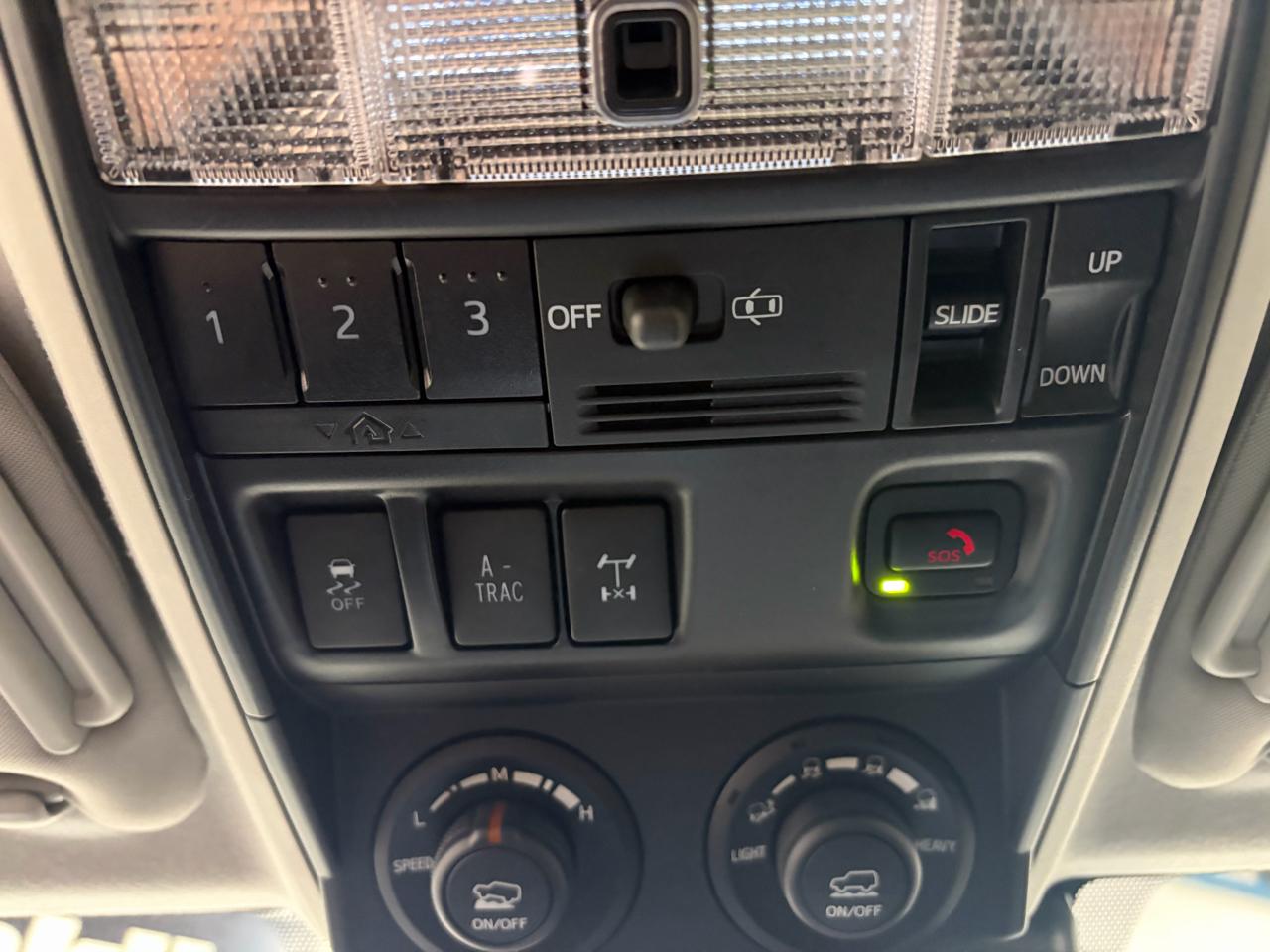 Toyota 4Runner TRD Off-road Premium 4WD 2024