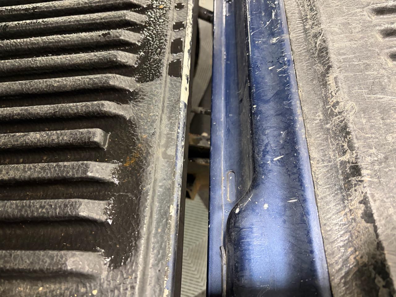 Ford F-350 SD Lariat Crew Cab Short Bed 4WD 2001
