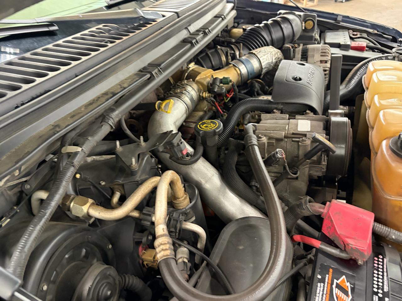 Ford F-350 SD Lariat Crew Cab Short Bed 4WD 2001