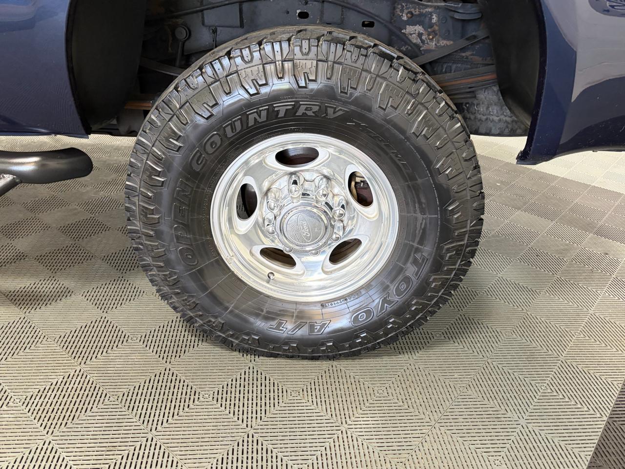 Ford F-350 SD Lariat Crew Cab Short Bed 4WD 2001