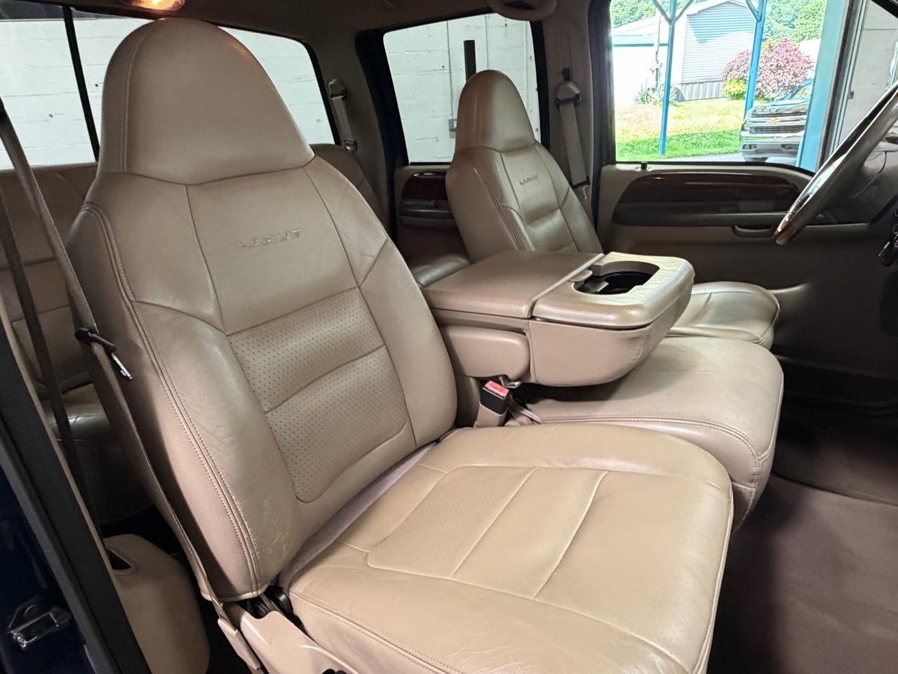 Ford F-350 SD Lariat Crew Cab Short Bed 4WD 2001