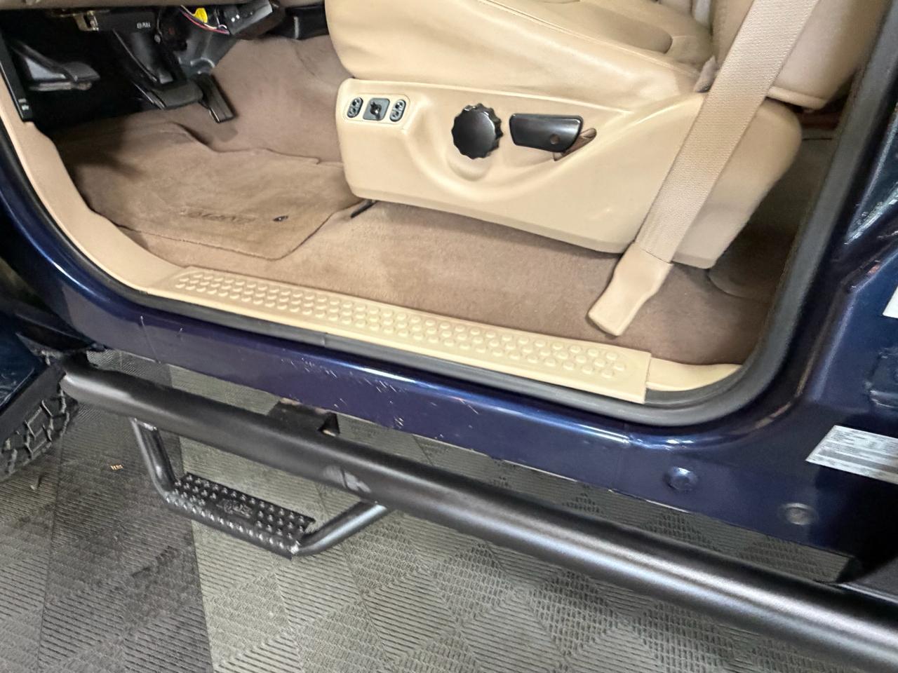 Ford F-350 SD Lariat Crew Cab Short Bed 4WD 2001