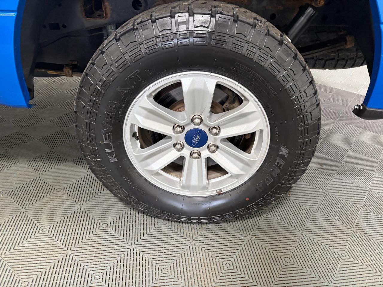 Ford F-150 Supercab 145" XLT 4WD 2019