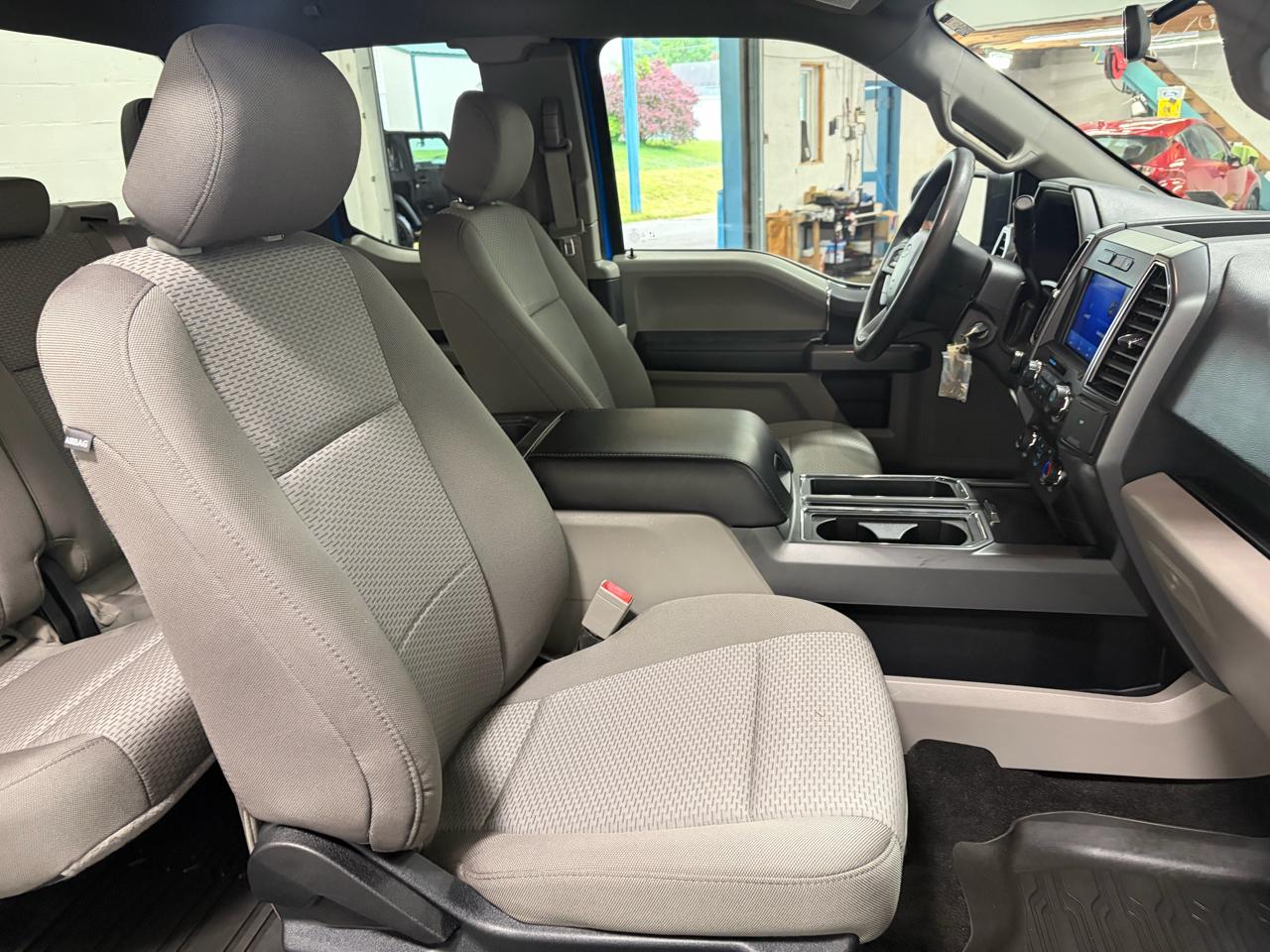 Ford F-150 Supercab 145" XLT 4WD 2019