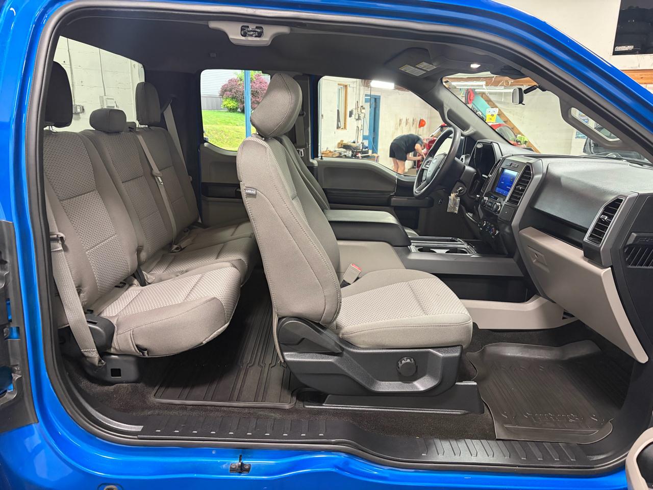 Ford F-150 Supercab 145" XLT 4WD 2019