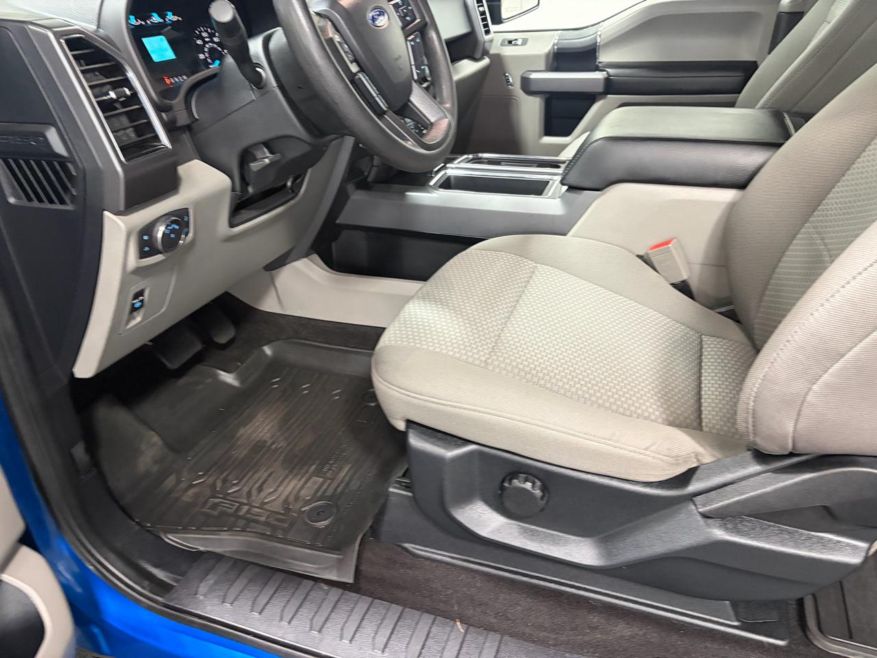 Ford F-150 Supercab 145" XLT 4WD 2019