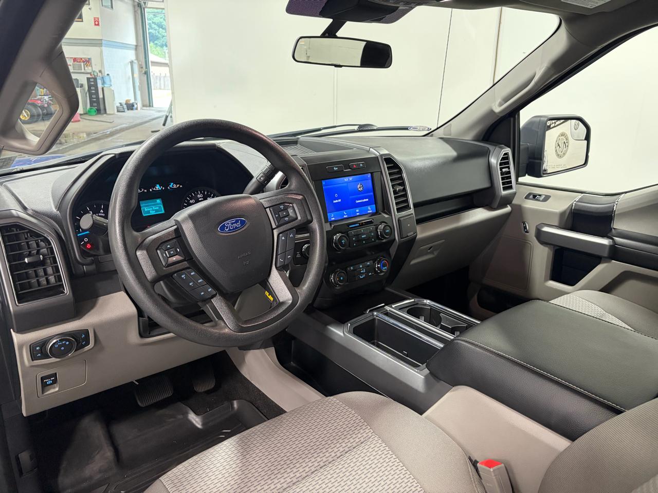 Ford F-150 Supercab 145" XLT 4WD 2019