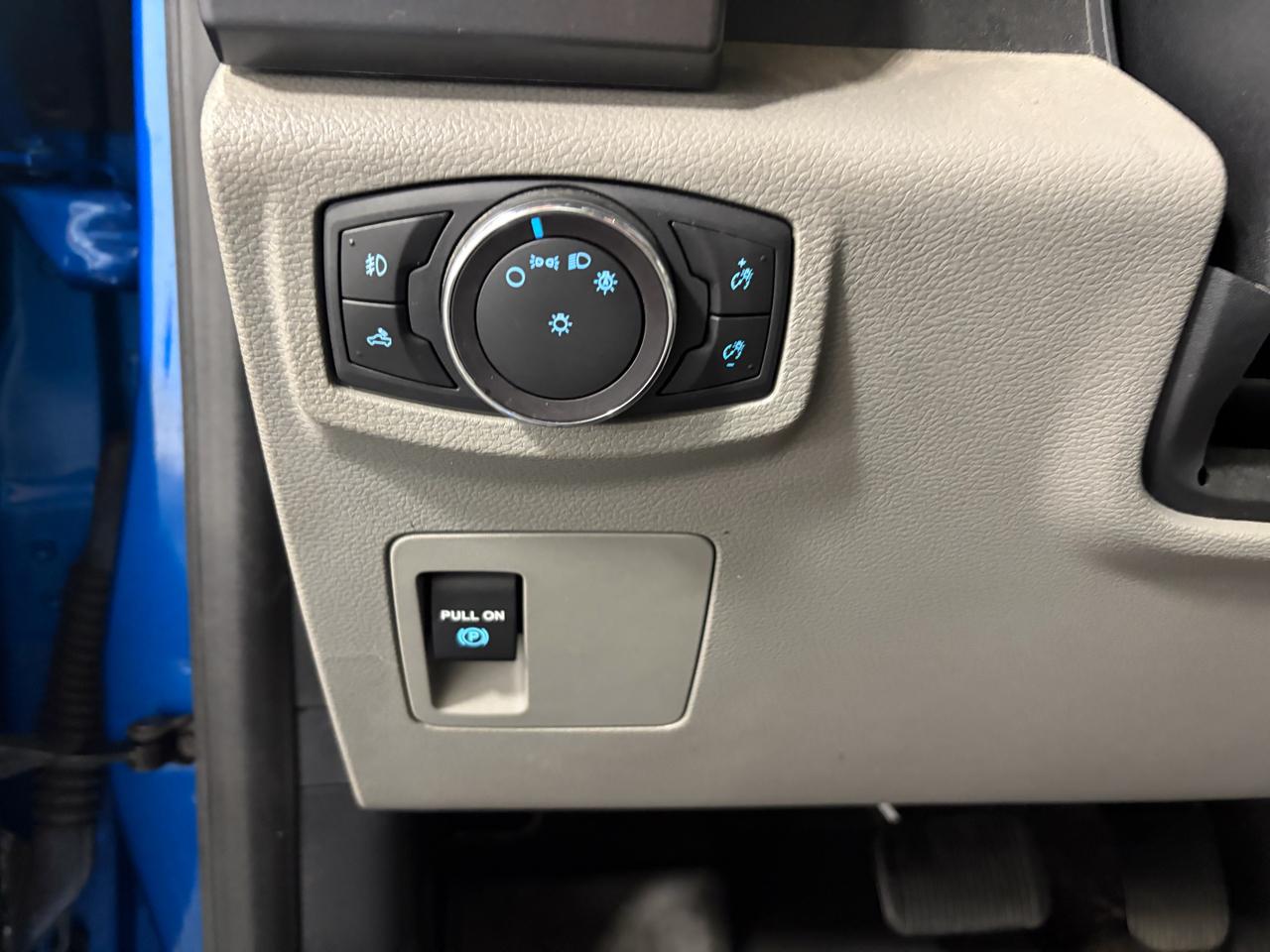 Ford F-150 Supercab 145" XLT 4WD 2019
