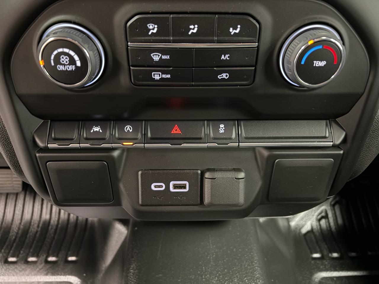 Chevrolet Silverado 1500 Base Reg Cab 4WD 2024