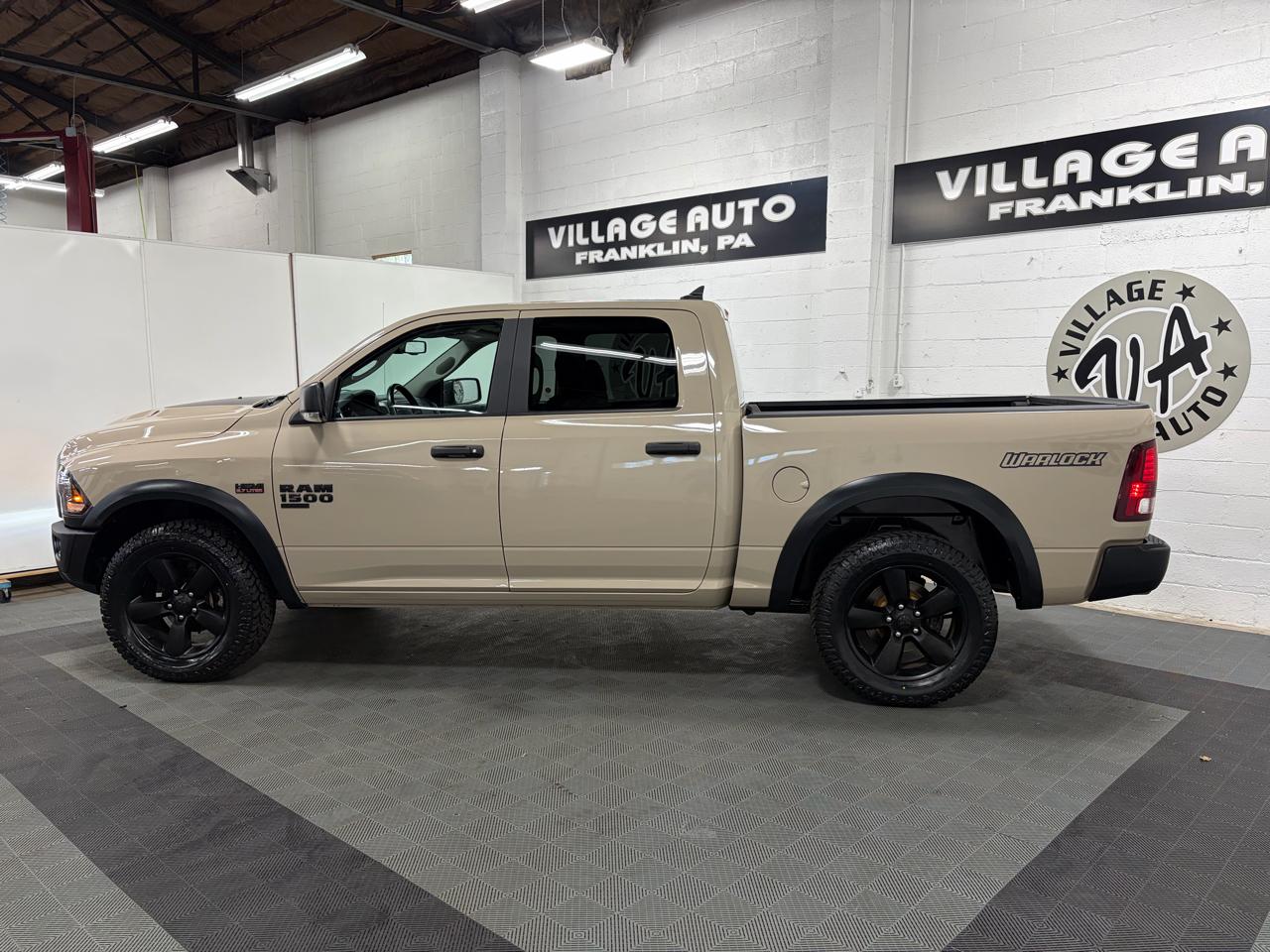 RAM 1500 Classic Warlock 4x4 Crew Cab 5'7" Box 2019