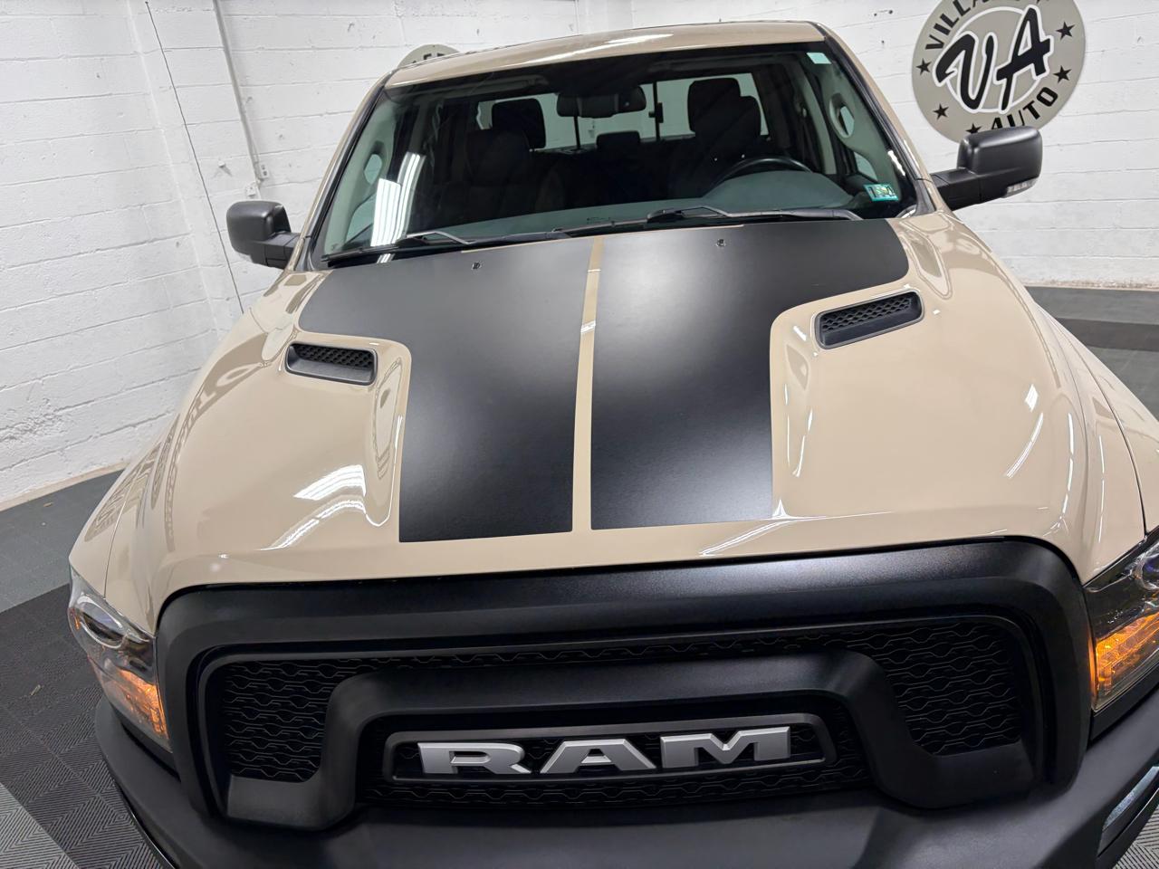 RAM 1500 Classic Warlock 4x4 Crew Cab 5'7" Box 2019