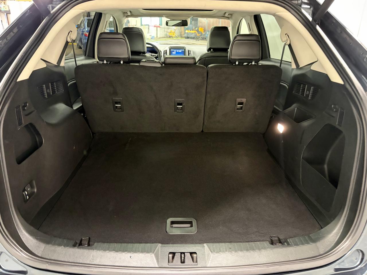 Ford Edge SEL 2024