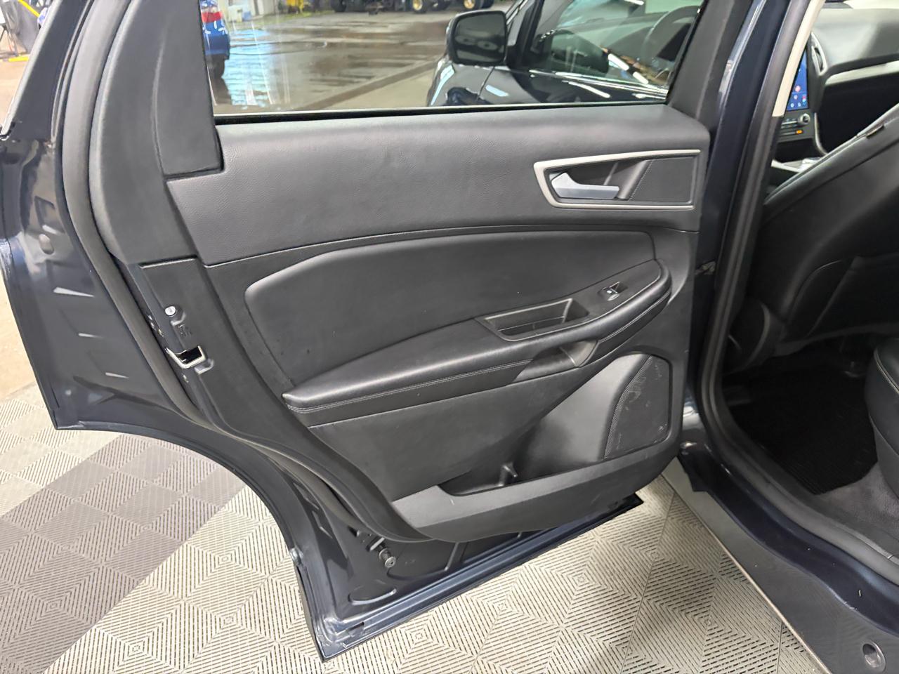 Ford Edge SEL 2024