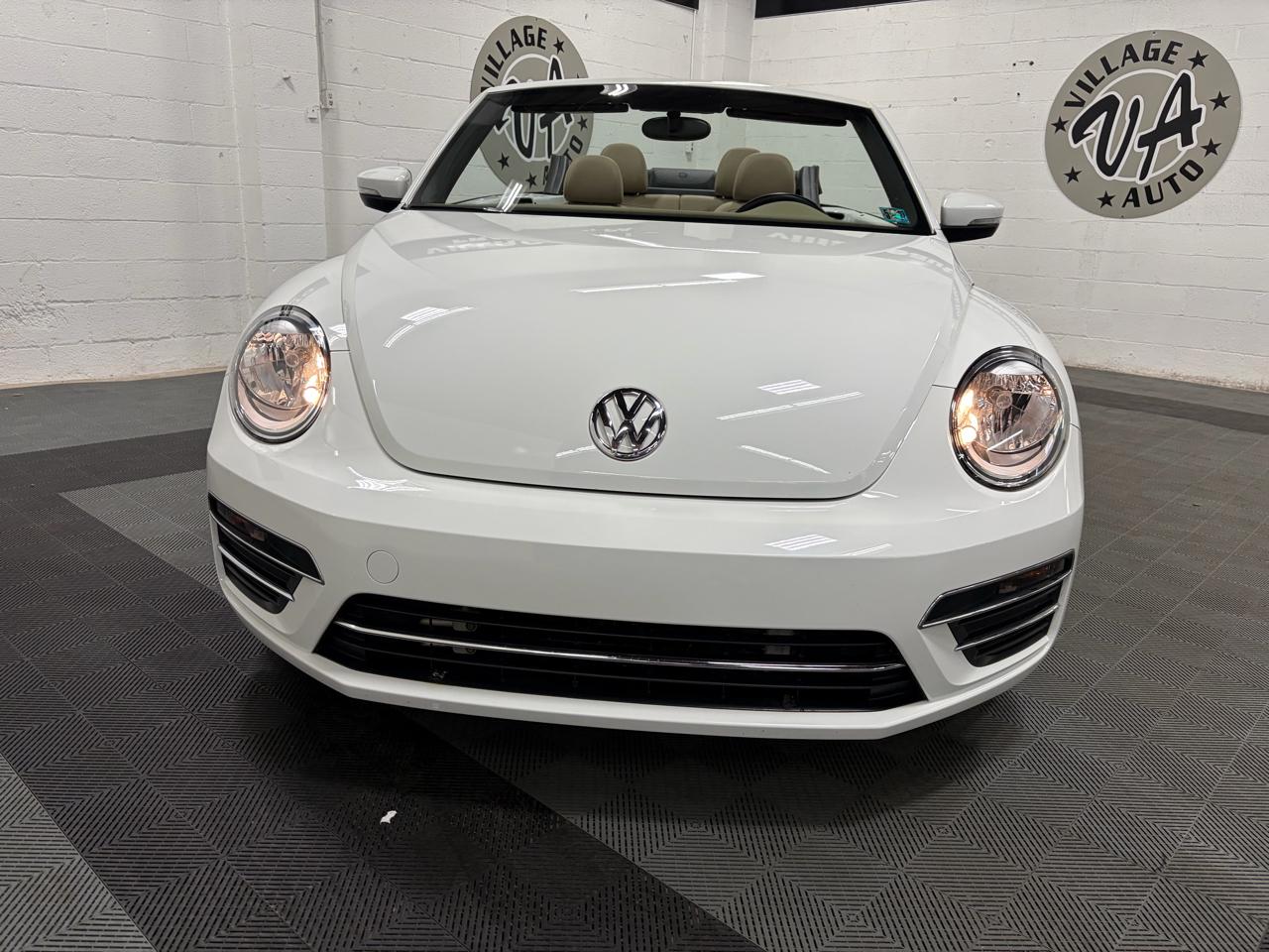 Volkswagen Beetle 2.0T SE Convertible 2018