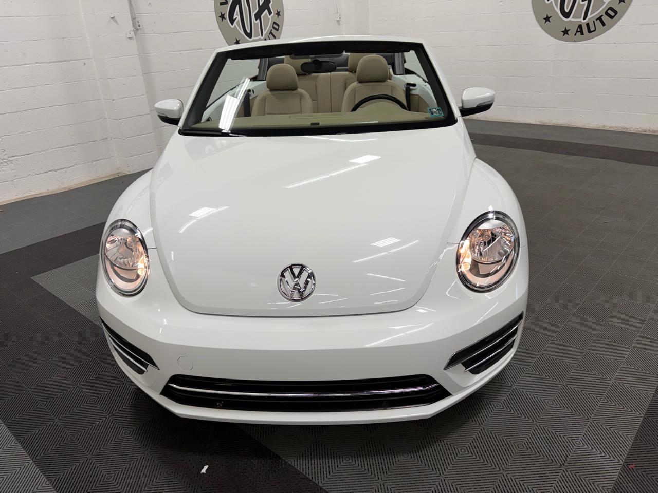 Volkswagen Beetle 2.0T SE Convertible 2018