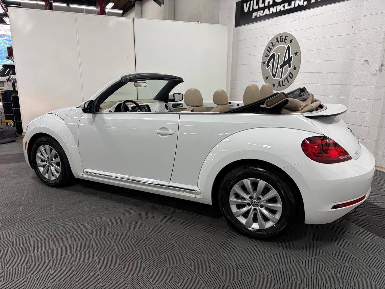 Volkswagen Beetle 2.0T SE Convertible 2018