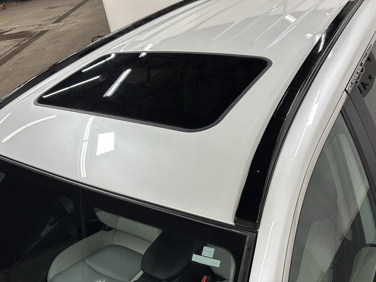 Toyota RAV4 XLE Premium AWD 2025