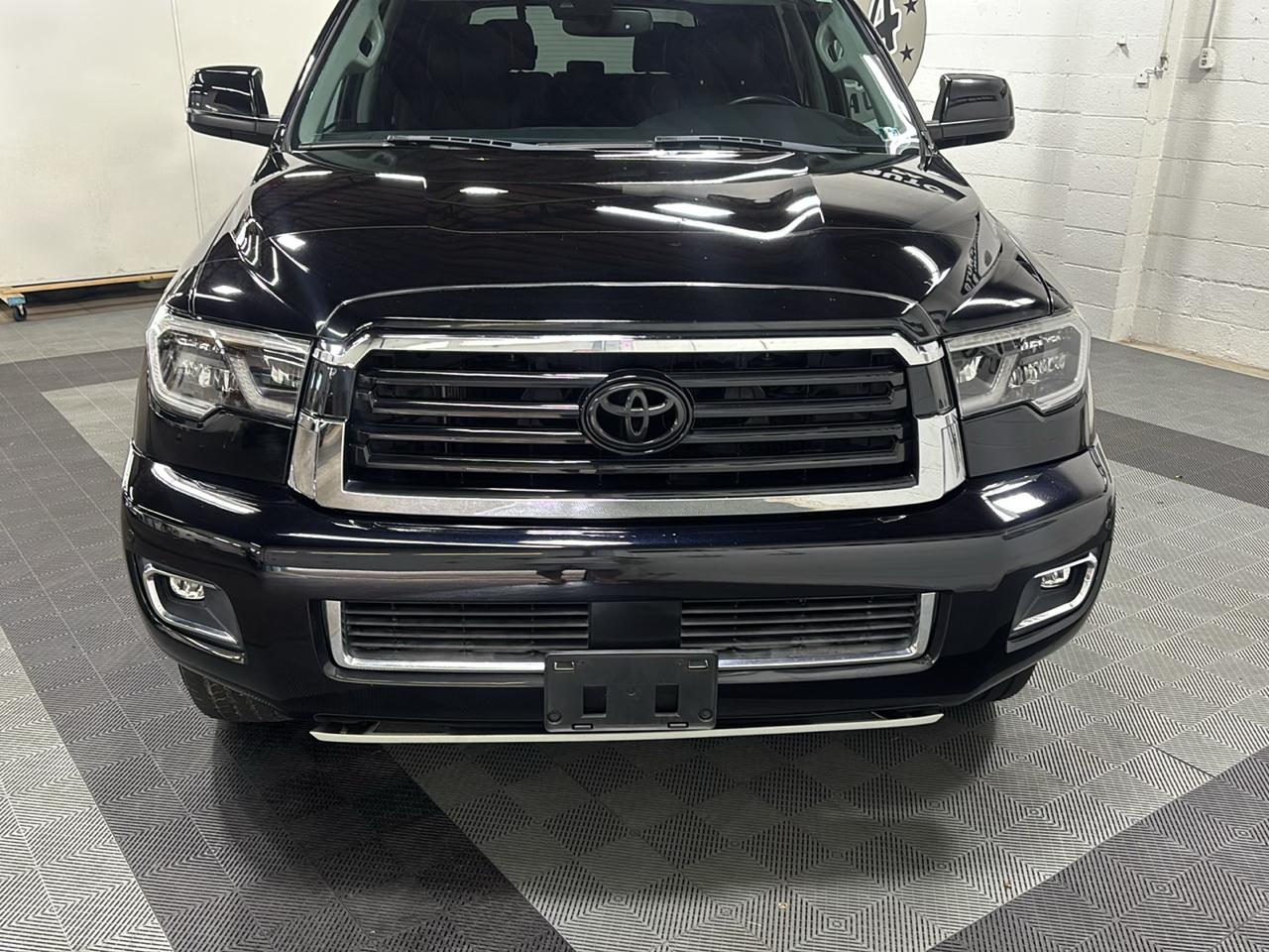 Toyota Sequoia TRD Sport 4WD 2019