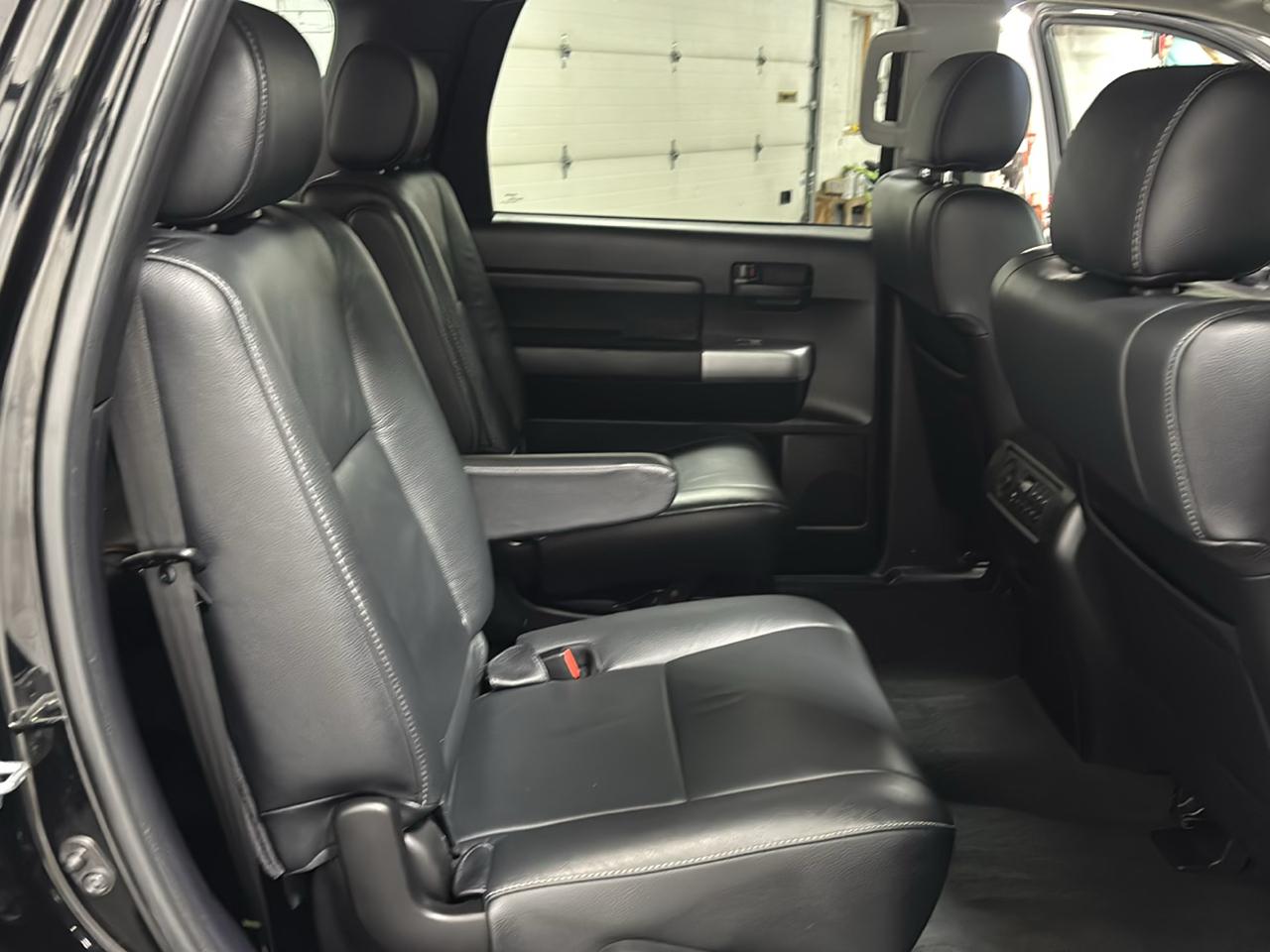 Toyota Sequoia TRD Sport 4WD 2019