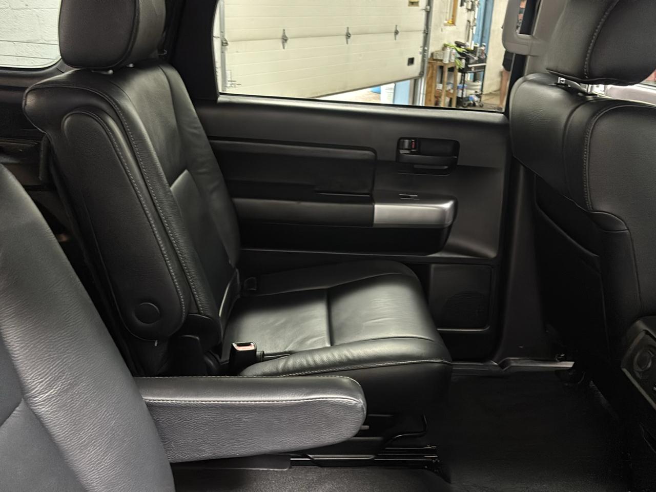 Toyota Sequoia TRD Sport 4WD 2019