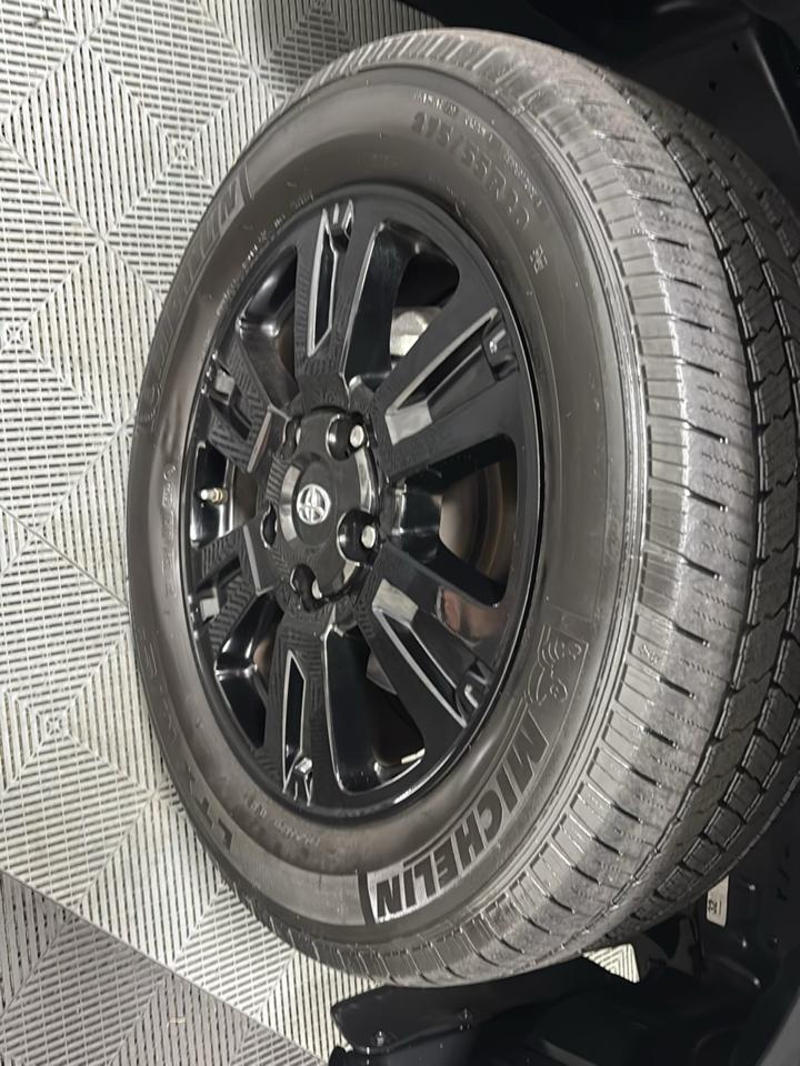 Toyota Sequoia TRD Sport 4WD 2019