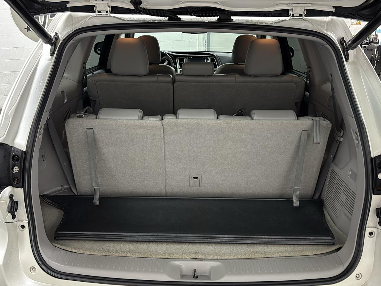Toyota Highlander XLE AWD V6 2015