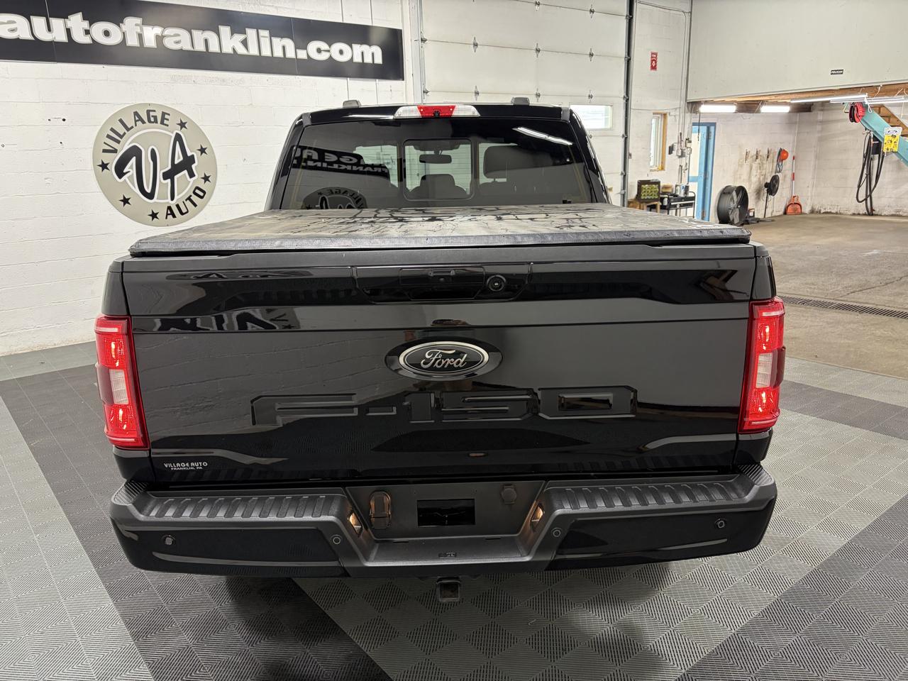 Ford F-150 4WD SuperCrew 157" XLT 2022