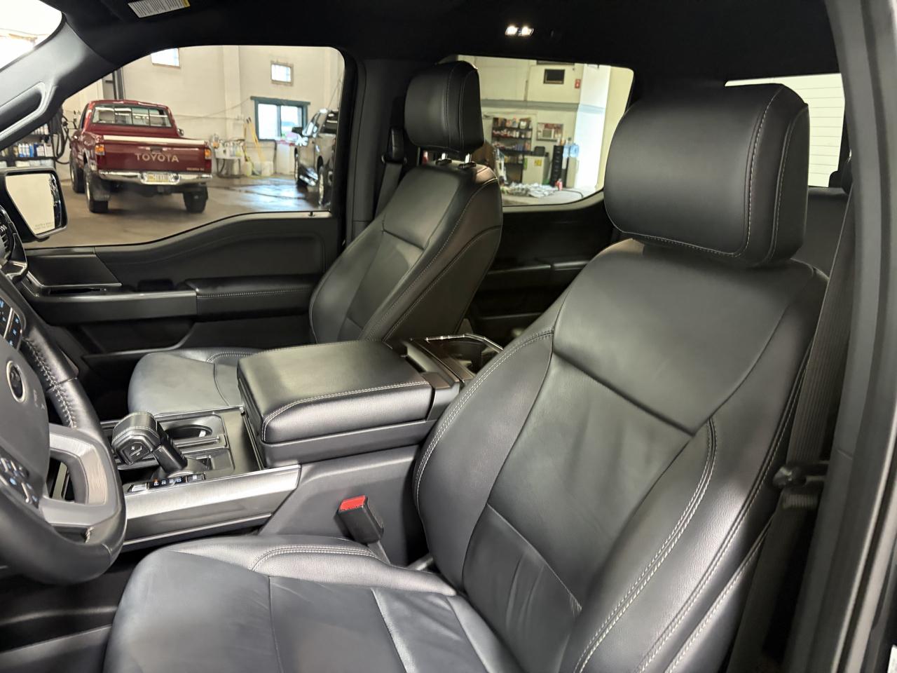 Ford F-150 4WD SuperCrew 157" XLT 2022