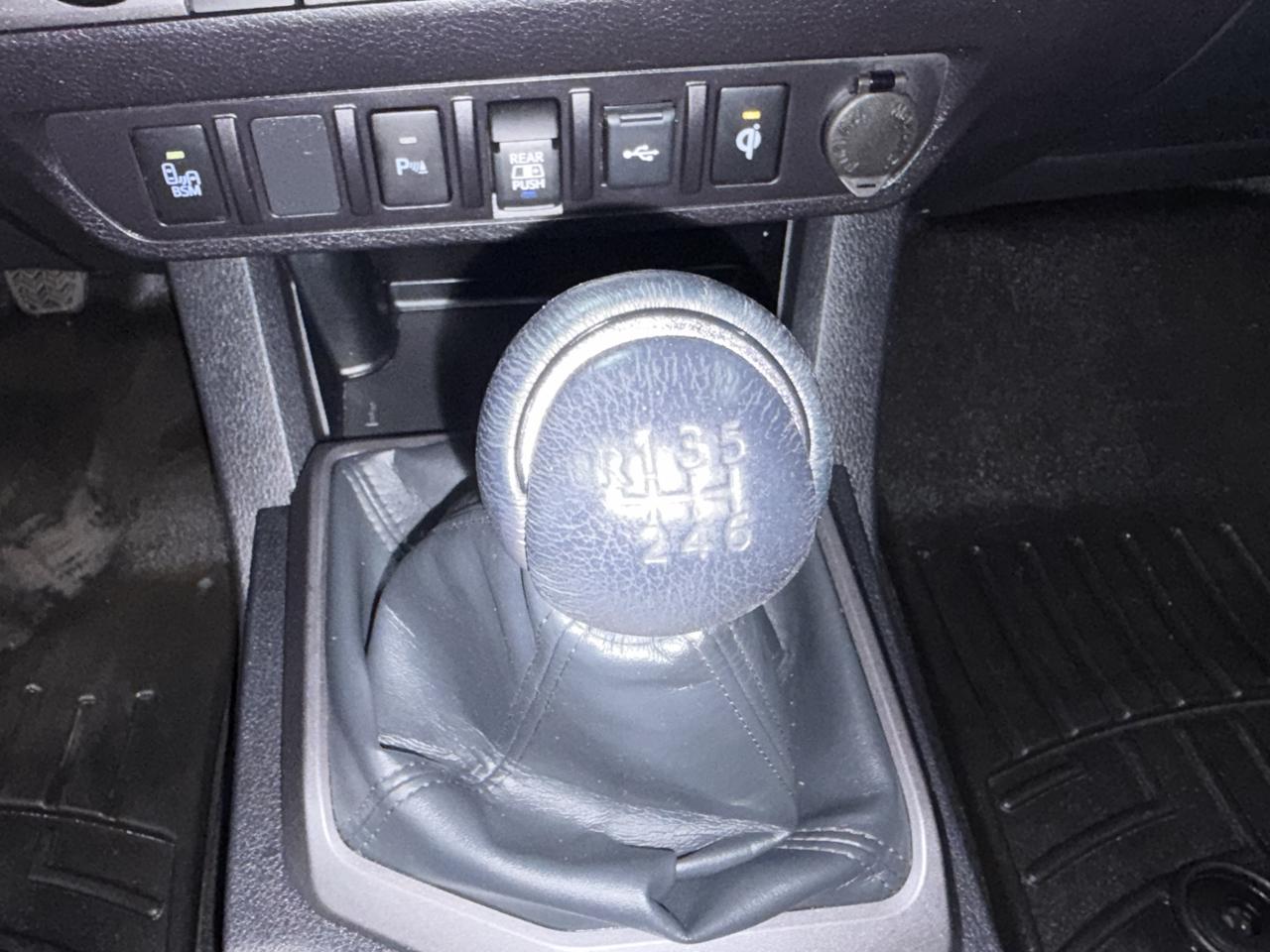 Toyota Tacoma 4WD Double Cab V6 MT TRD Off Road (Natl) 2023