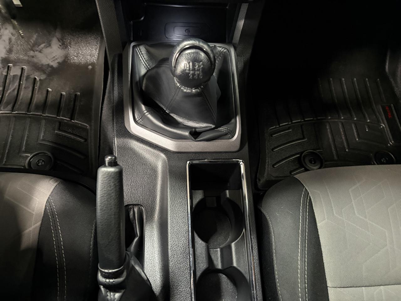 Toyota Tacoma 4WD Double Cab V6 MT TRD Off Road (Natl) 2023