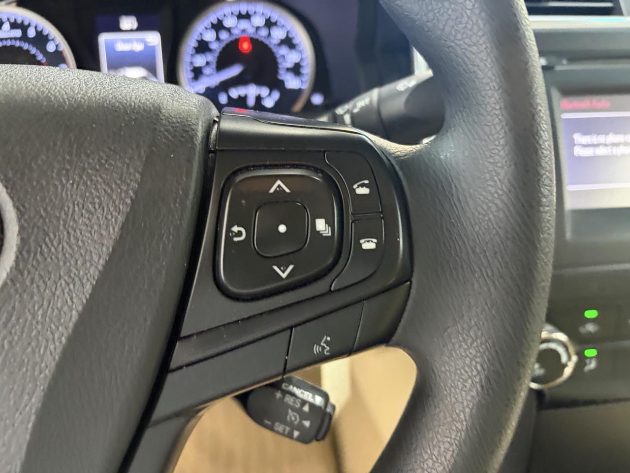 Toyota Camry 4dr Sedan LE 2016