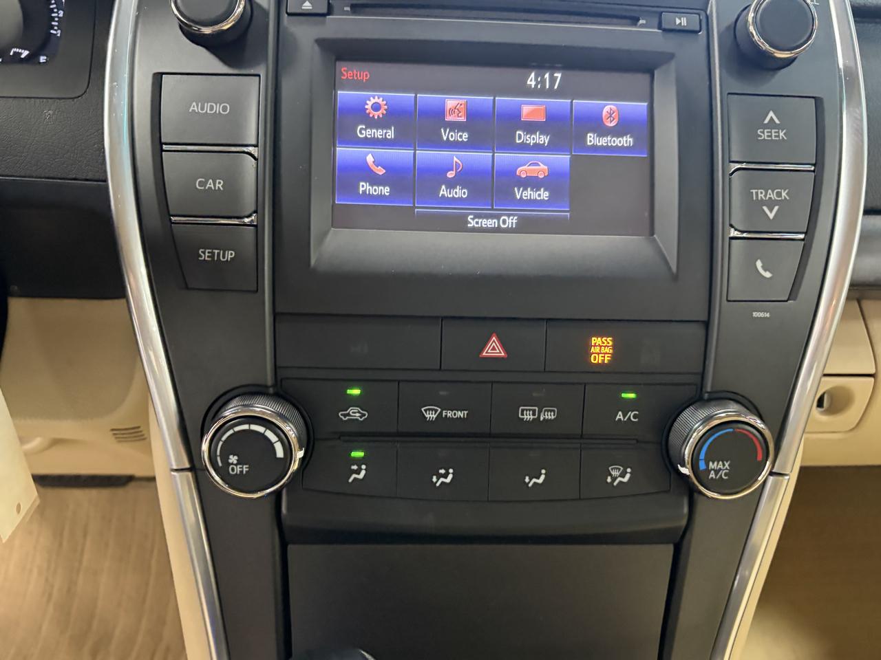Toyota Camry 4dr Sedan LE 2016