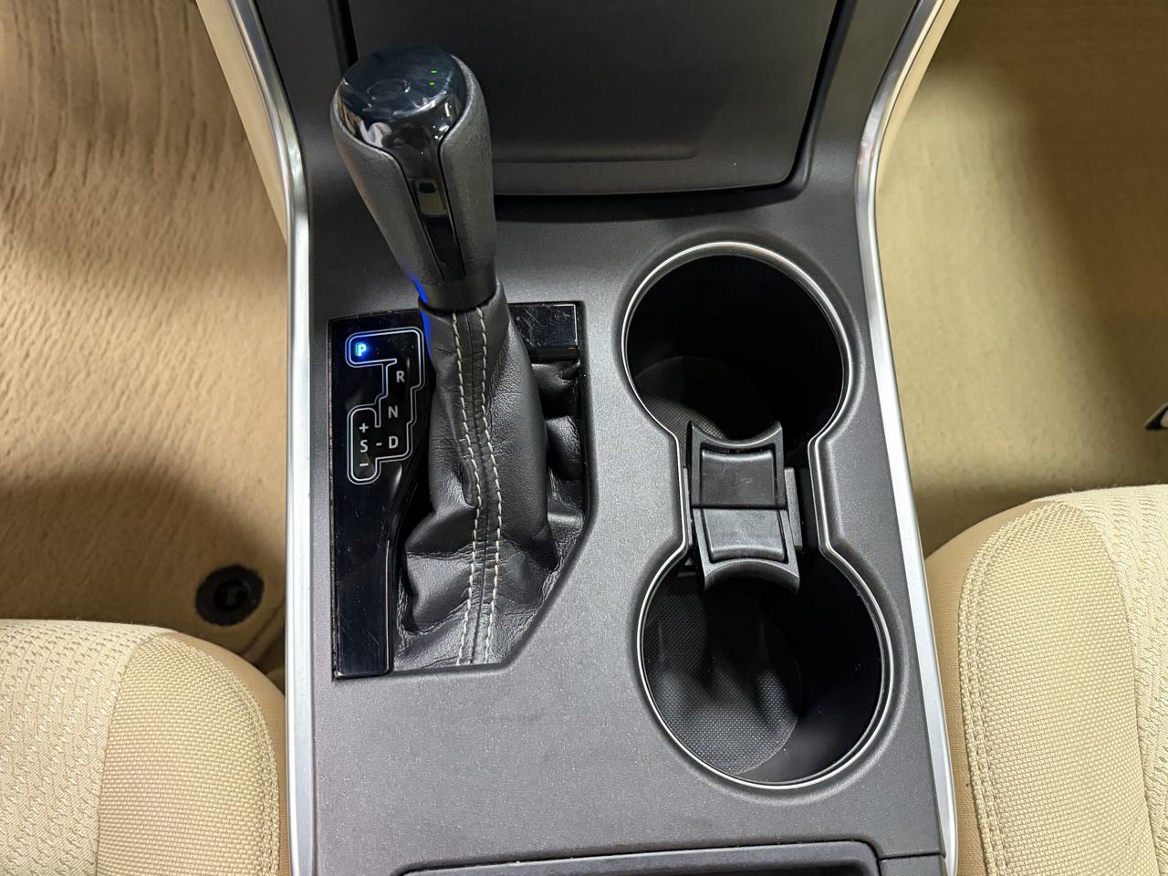 Toyota Camry 4dr Sedan LE 2016