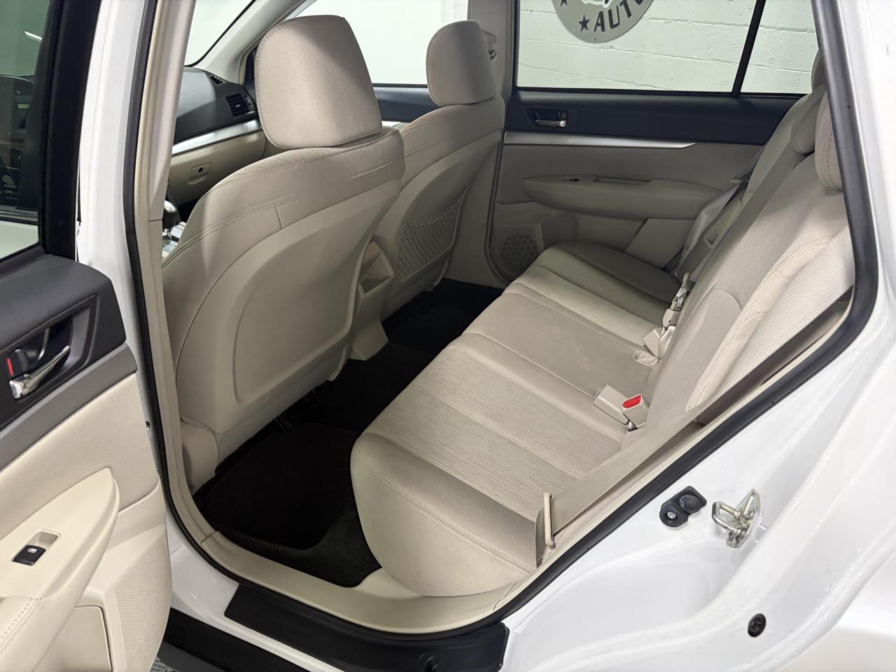 Subaru Outback 2.5i Premium 2014