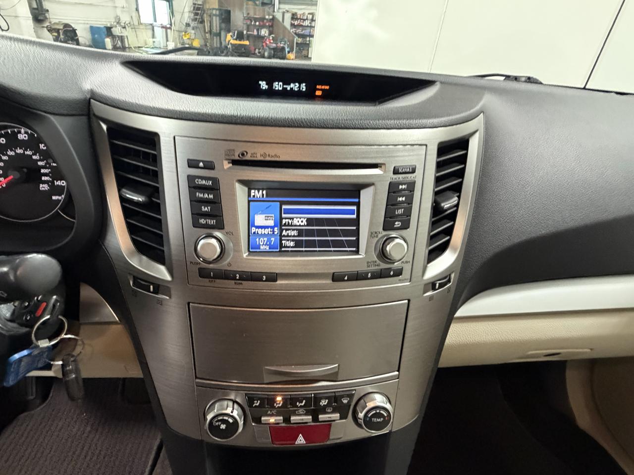 Subaru Outback 2.5i Premium 2014