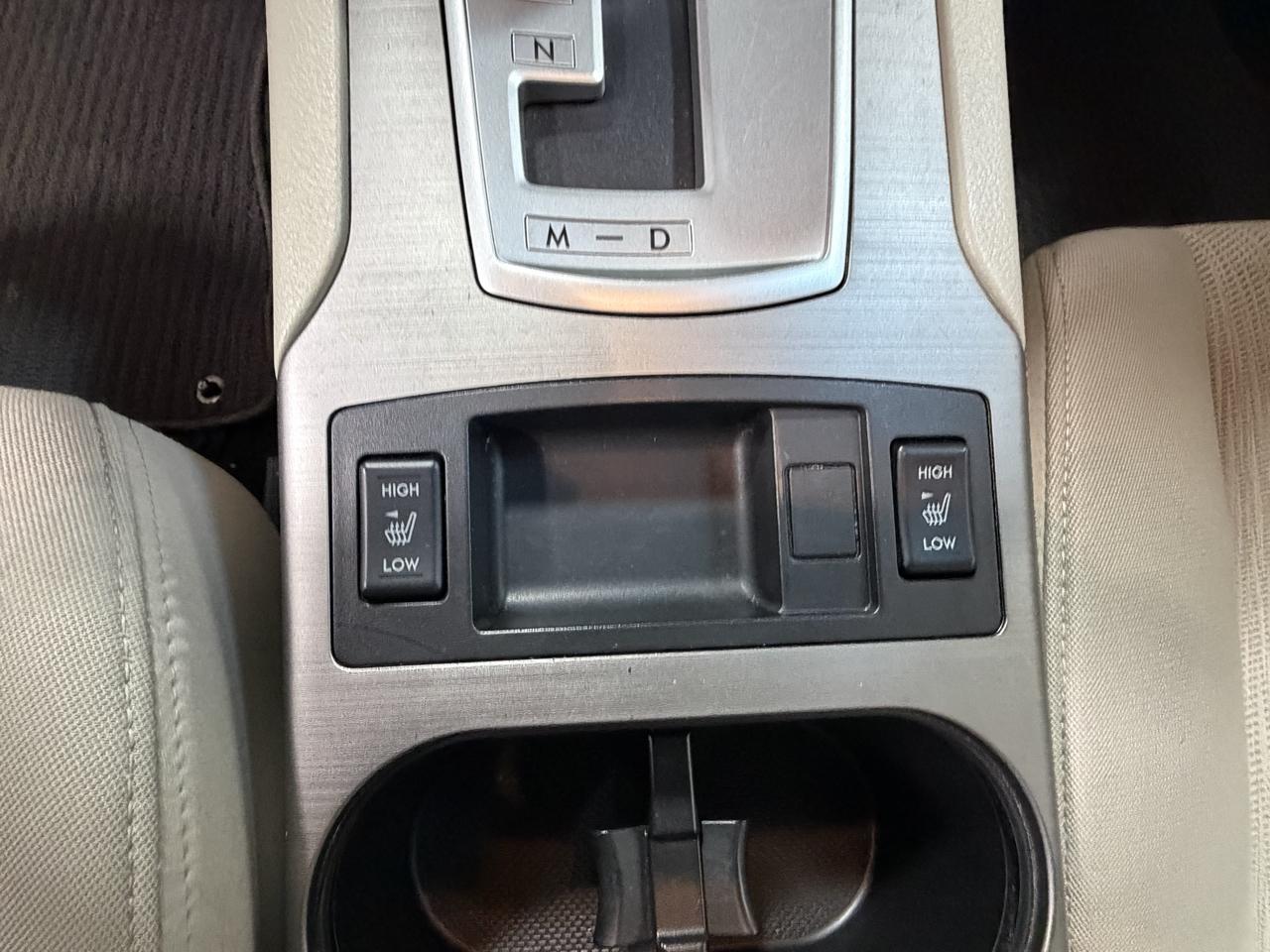 Subaru Outback 2.5i Premium 2014