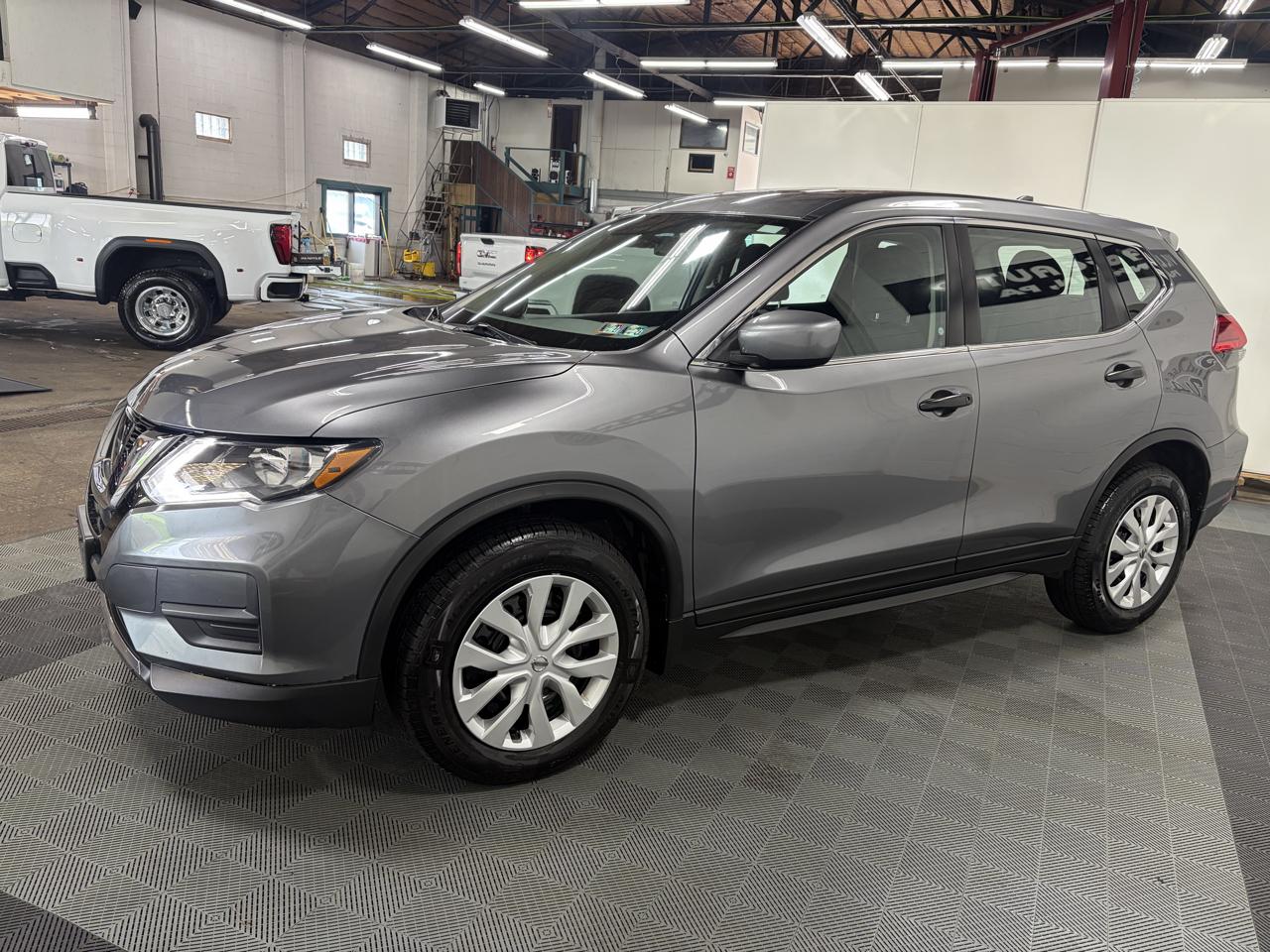 Nissan Rogue S AWD 2017