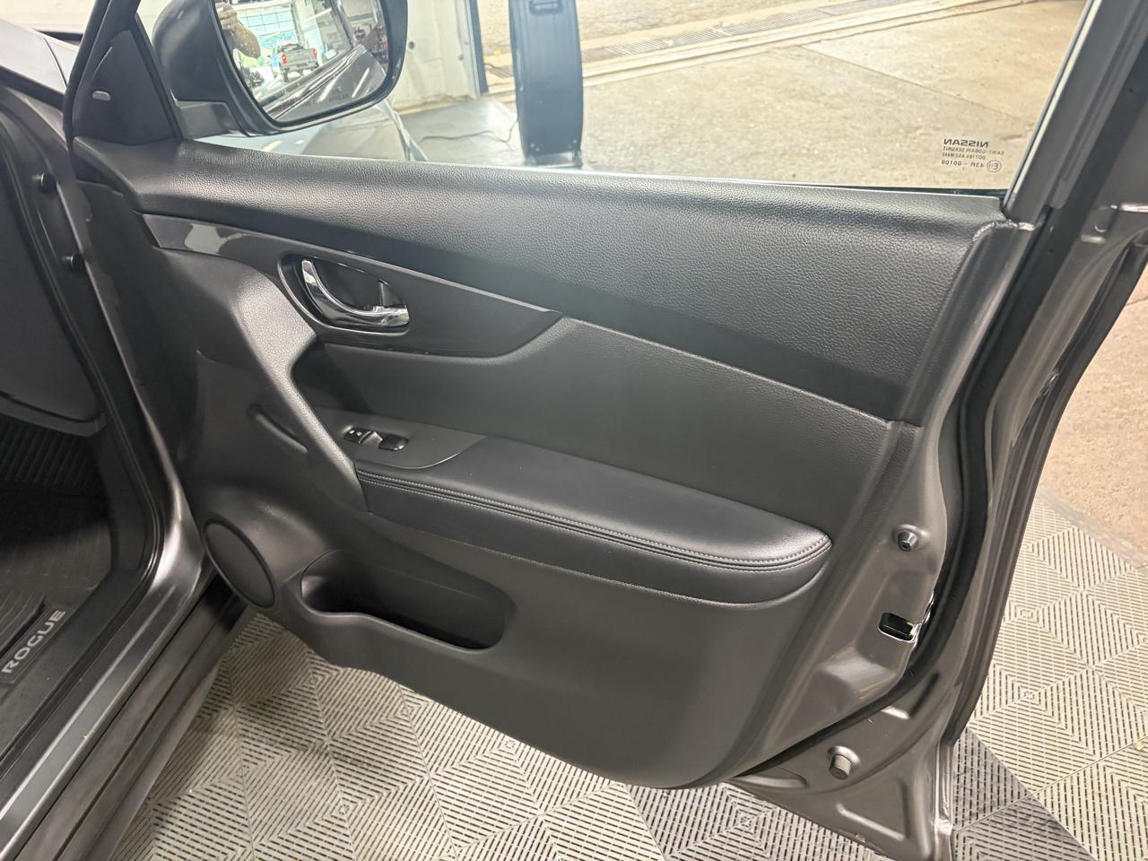 Nissan Rogue S AWD 2017