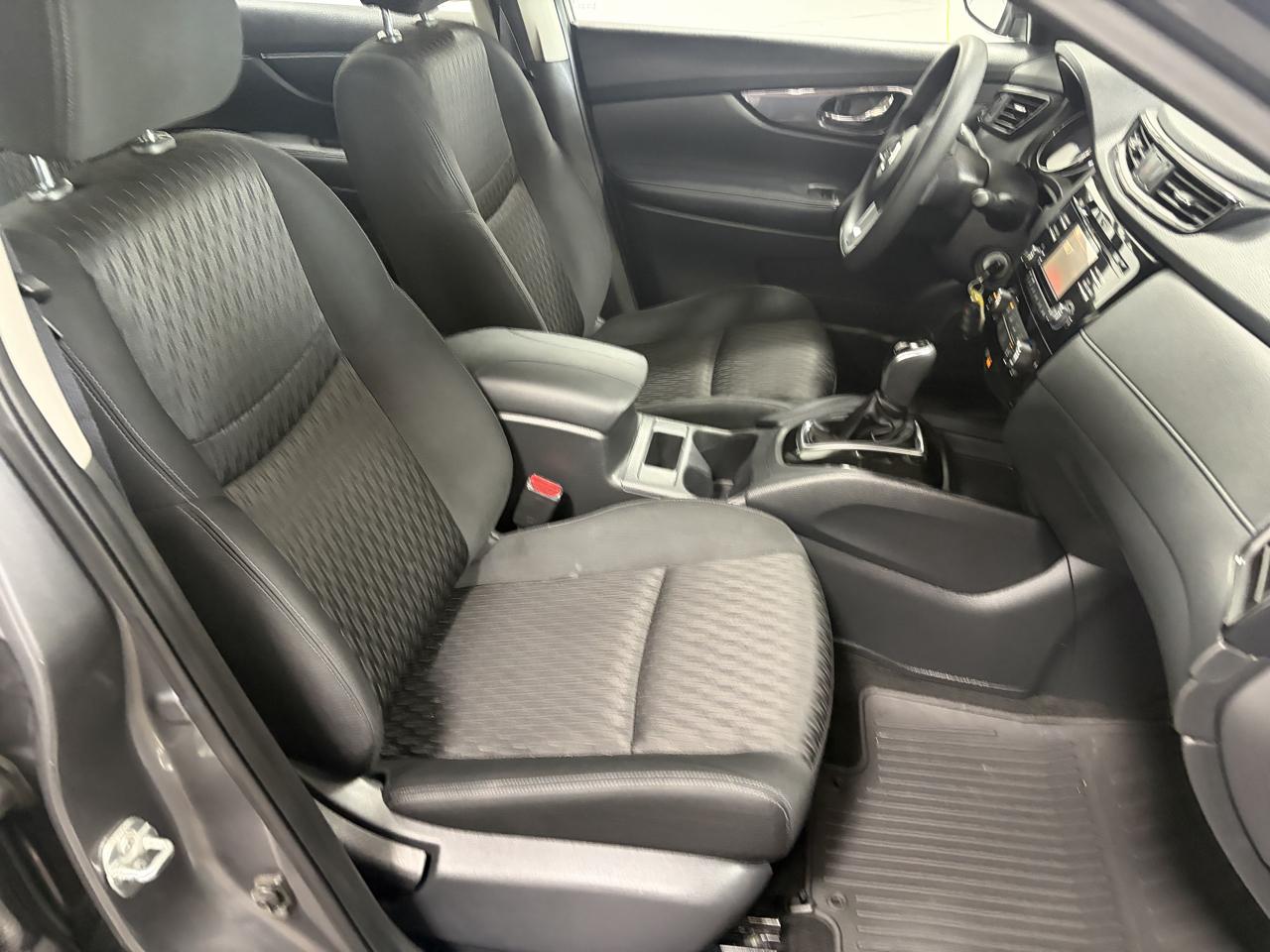 Nissan Rogue S AWD 2017