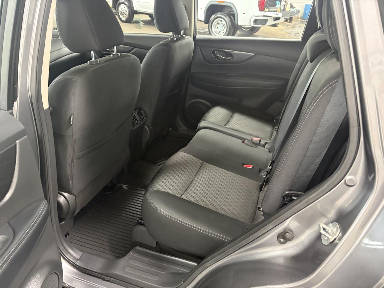 Nissan Rogue S AWD 2017
