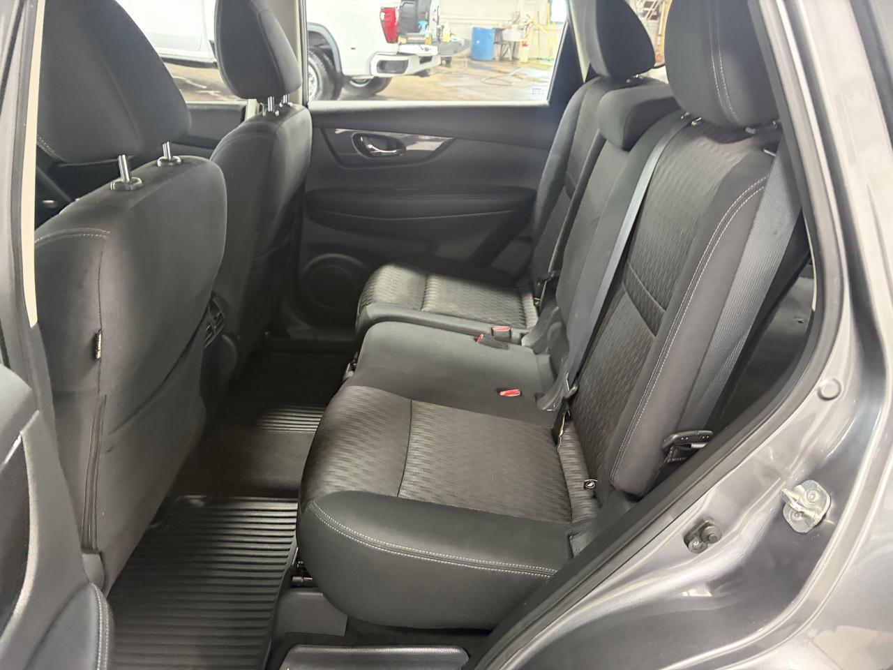 Nissan Rogue S AWD 2017